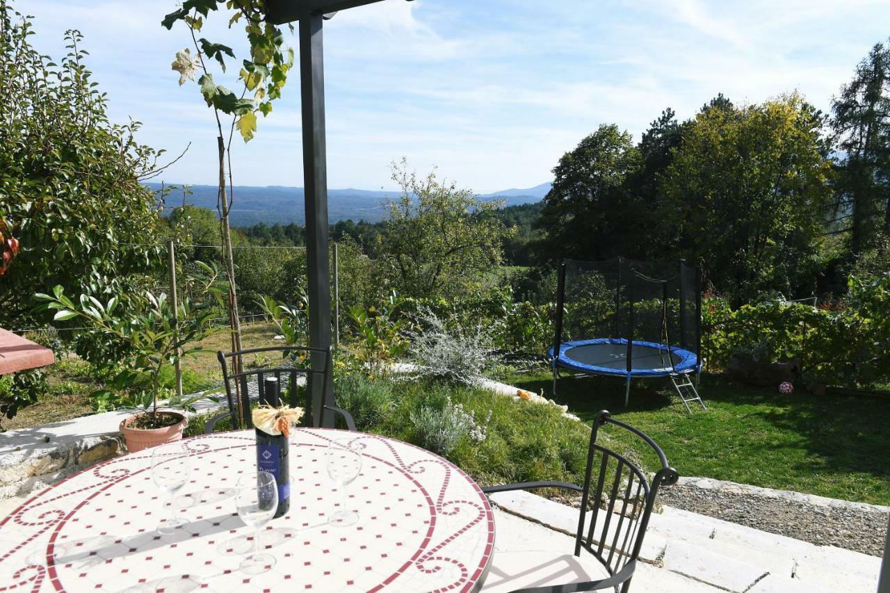 Holiday Home Ivana Pasjak Екстер'єр фото
