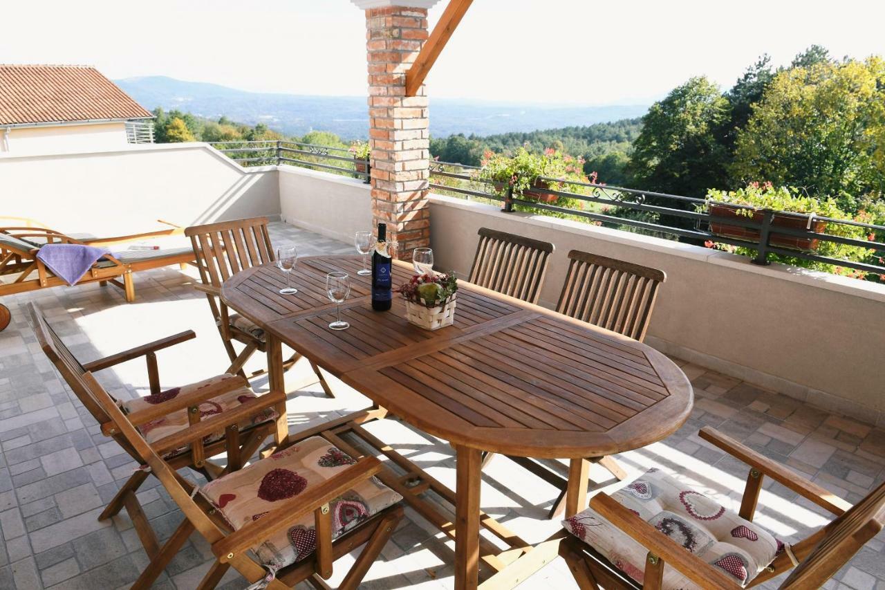 Holiday Home Ivana Pasjak Екстер'єр фото